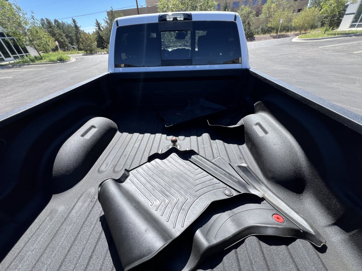 Used 2025 RAM 2500 Laramie AWD/4WD image 15