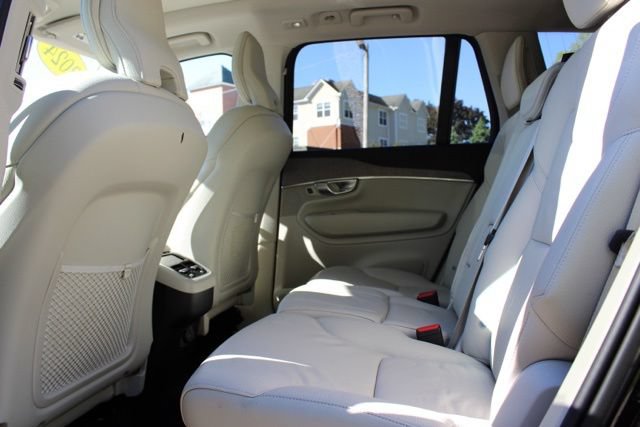 Certified 2024 Volvo XC90 B6 Plus w/ Protection Package AWD/4WD image 25