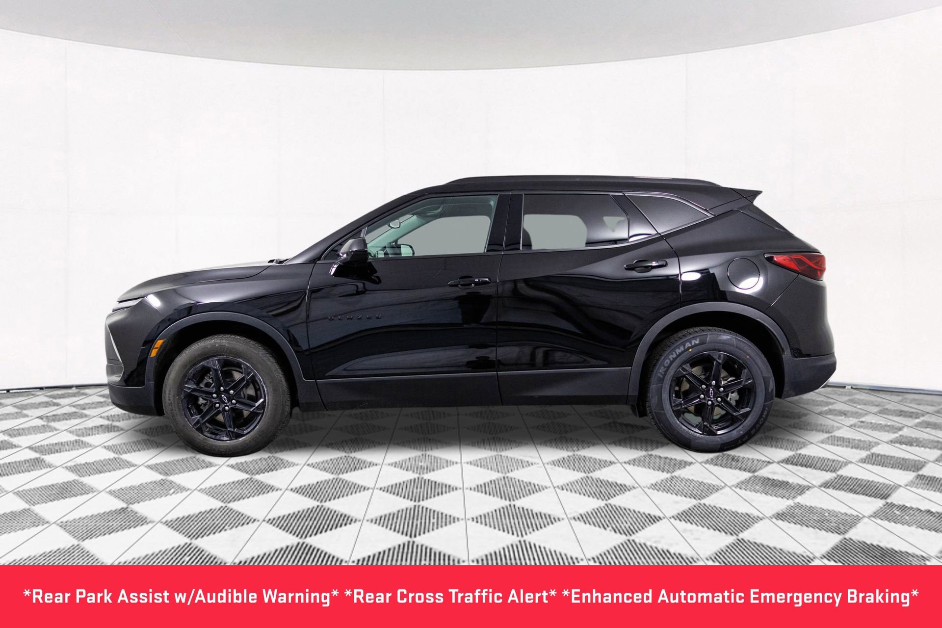 Certified 2023 Chevrolet Blazer LT w/ Convenience Package image 12