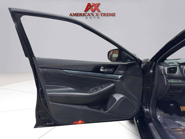 Used 2022 Nissan Maxima SR w/ Sport Mat Group image 21