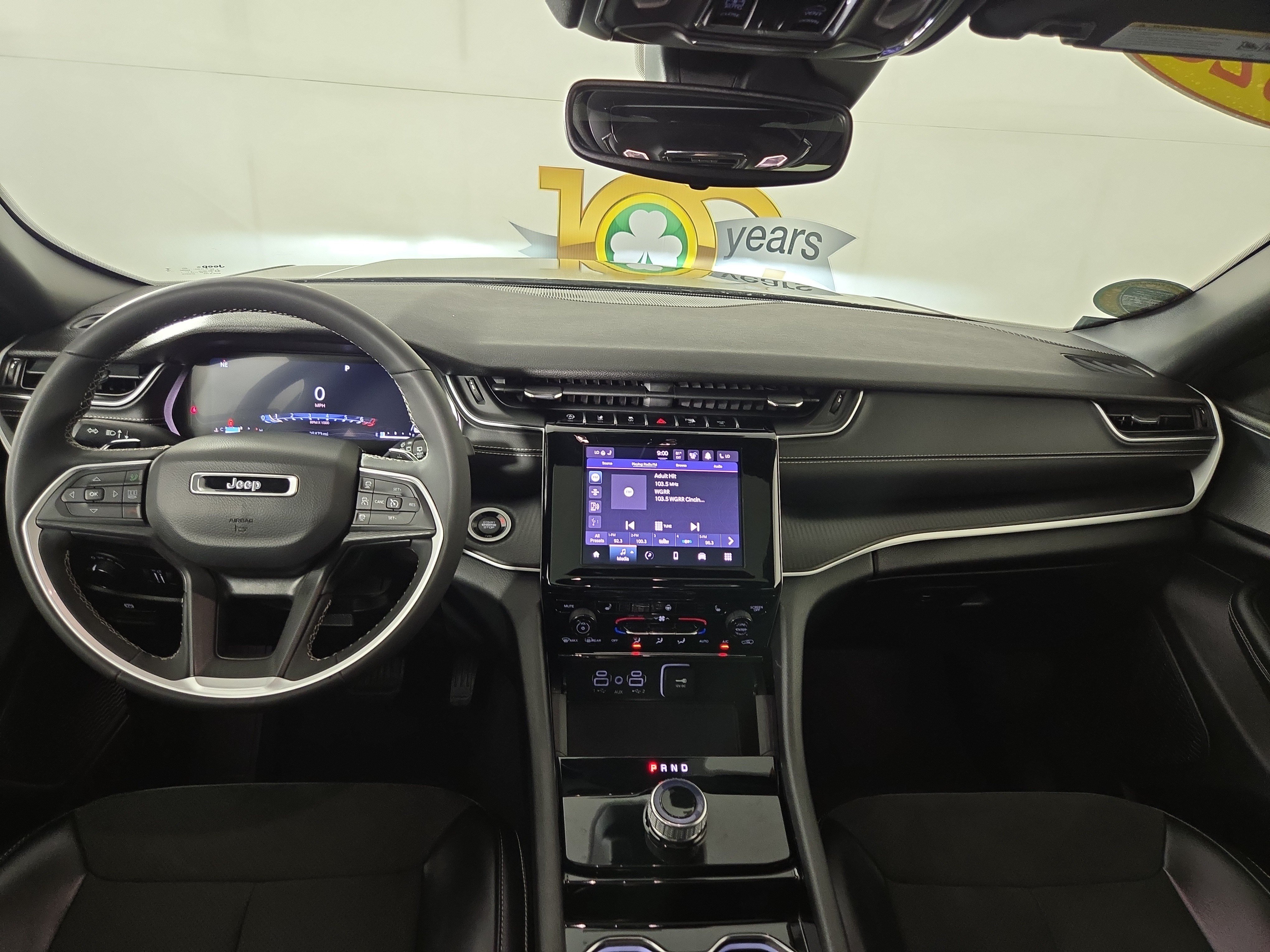 Used 2023 Jeep Grand Cherokee Altitude AWD/4WD image 13