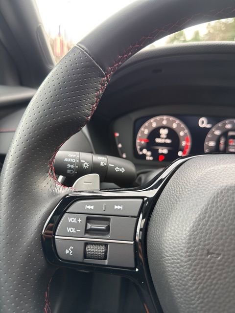 Used 2025 Acura ADX A-Spec image 25