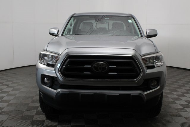 Used 2020 Toyota Tacoma SR5 image 2