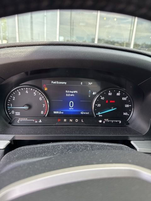 Used 2022 Ford Explorer XLT w/ Equipment Group 202A image 7