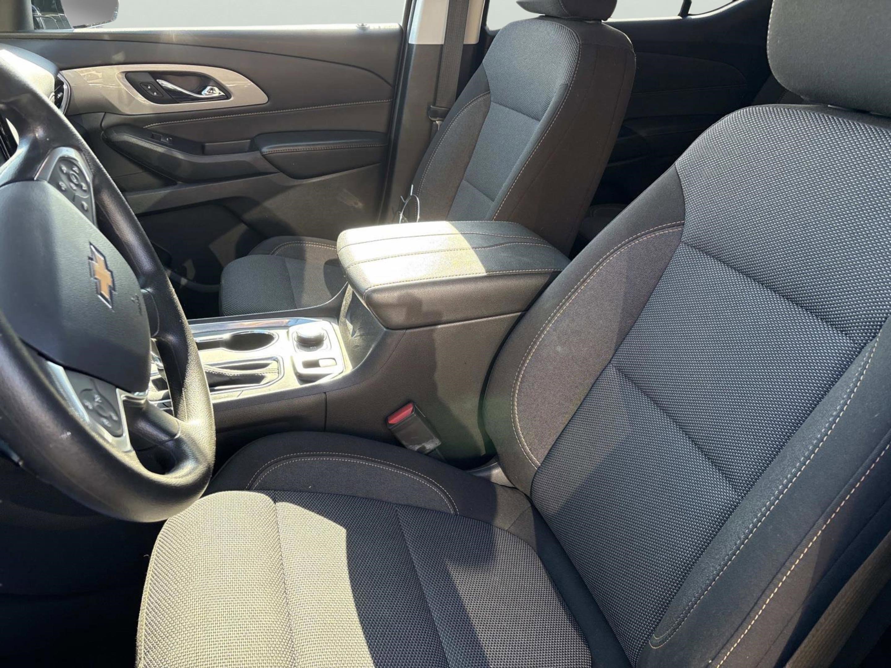 Used 2020 Chevrolet Traverse LS w/ LPO, Floor Liner Package image 24