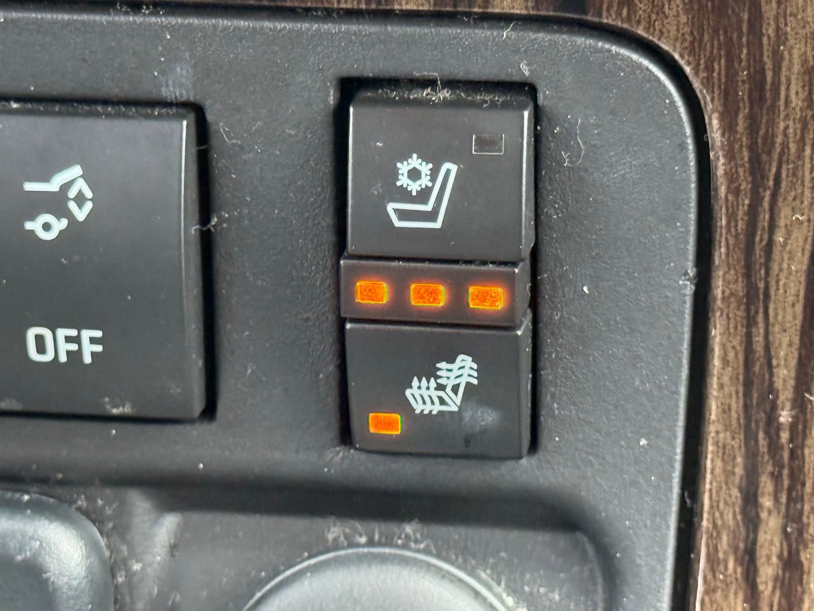 Used 2015 GMC Acadia Denali image 27