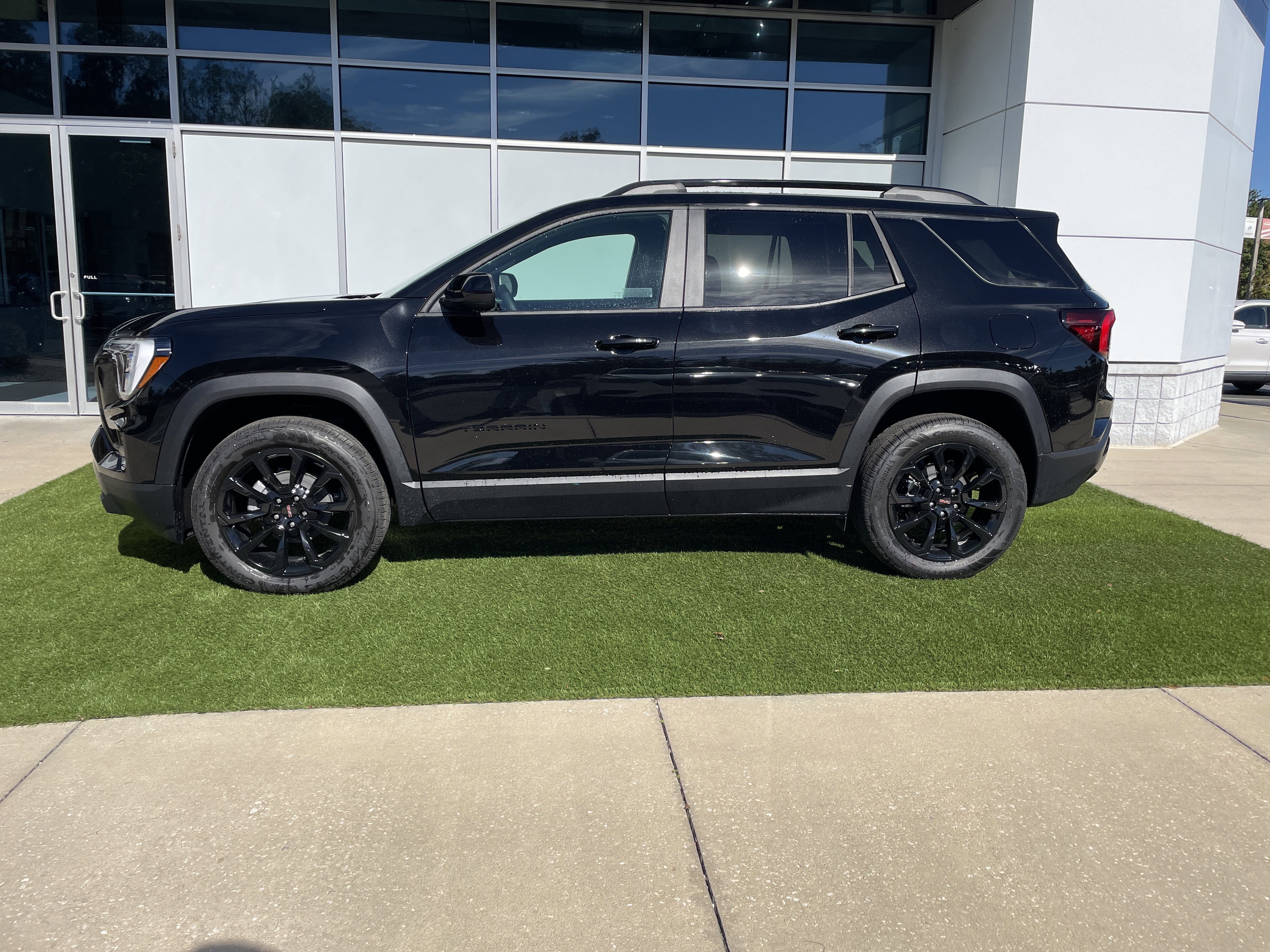 New 2026 GMC Terrain Elevation w/ Black Edition image 4