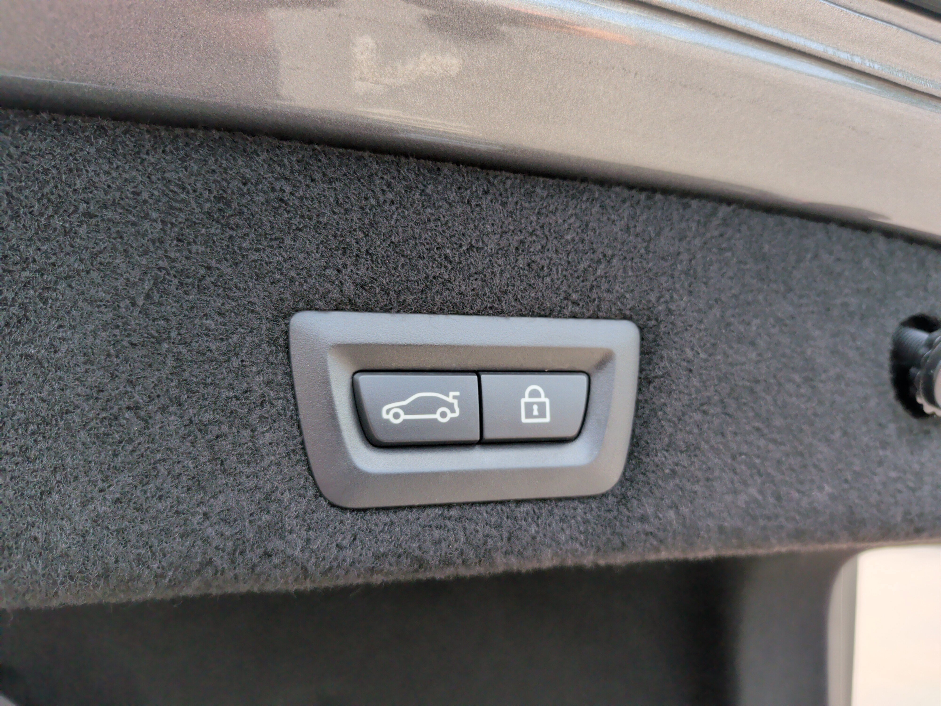 Used 2016 BMW 740i RWD image 38