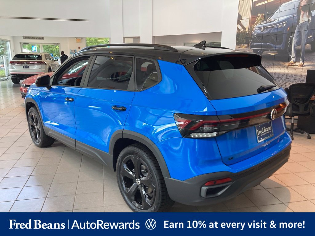 New 2026 Volkswagen Taos SE AWD/4WD image 5
