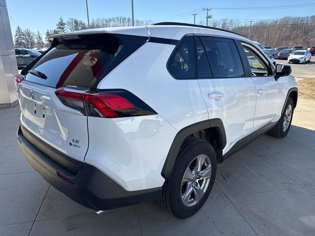 Used 2025 Toyota RAV4 LE image 7