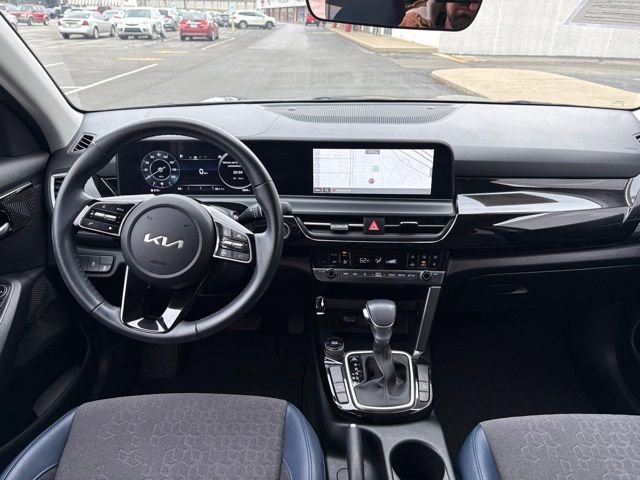 Certified 2024 Kia Seltos S image 31