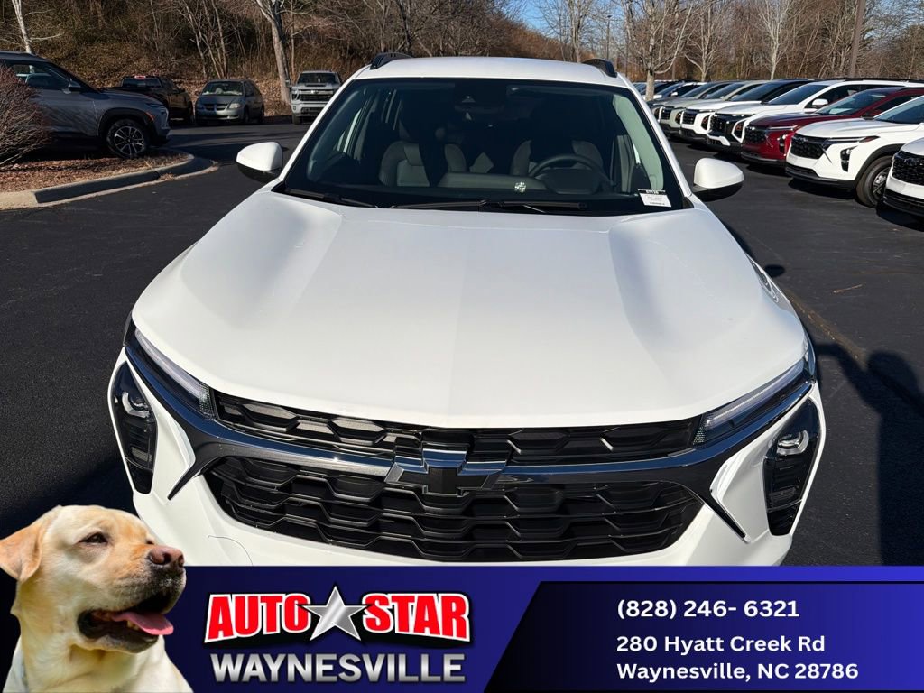 New 2025 Chevrolet Trax LT w/ LT Convenience Package image 9