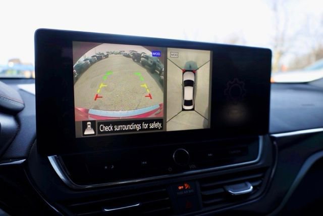 Used 2023 Nissan Altima 2.0 SR image 5