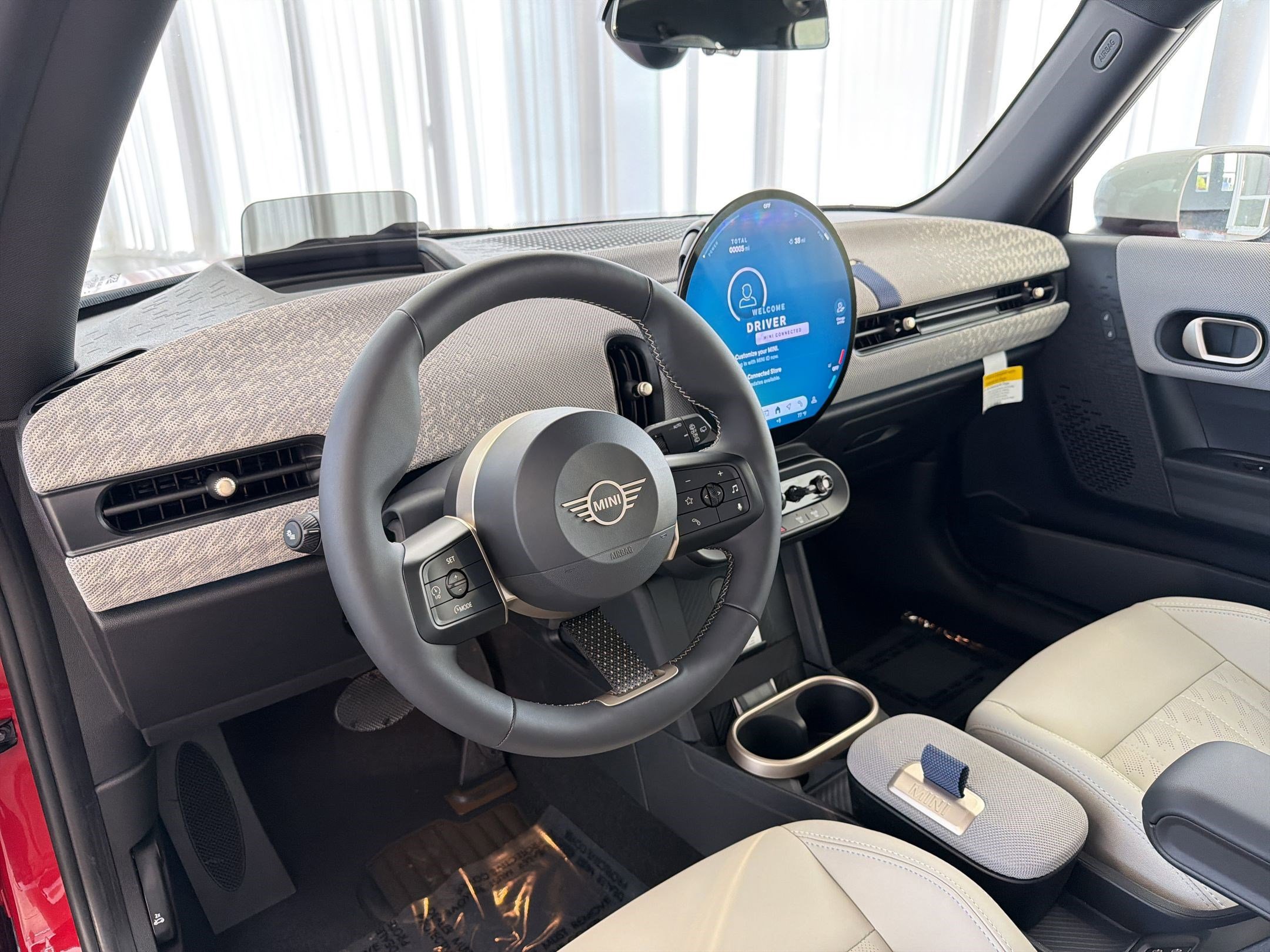 New 2026 MINI Cooper 2-Door Hardtop FWD image 4