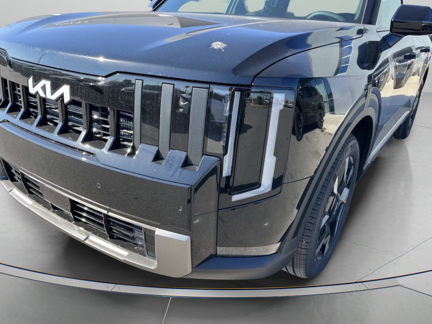 New 2027 Kia Telluride S image 3