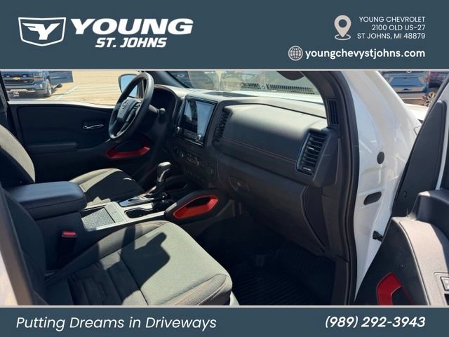 Used 2023 Nissan Frontier PRO-4X w/ Pro Convenience Package AWD/4WD image 13