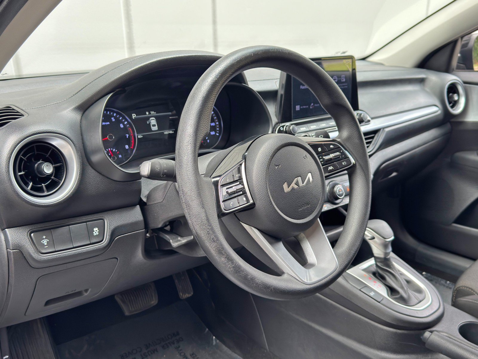 Used 2023 Kia Forte LXS FWD image 12