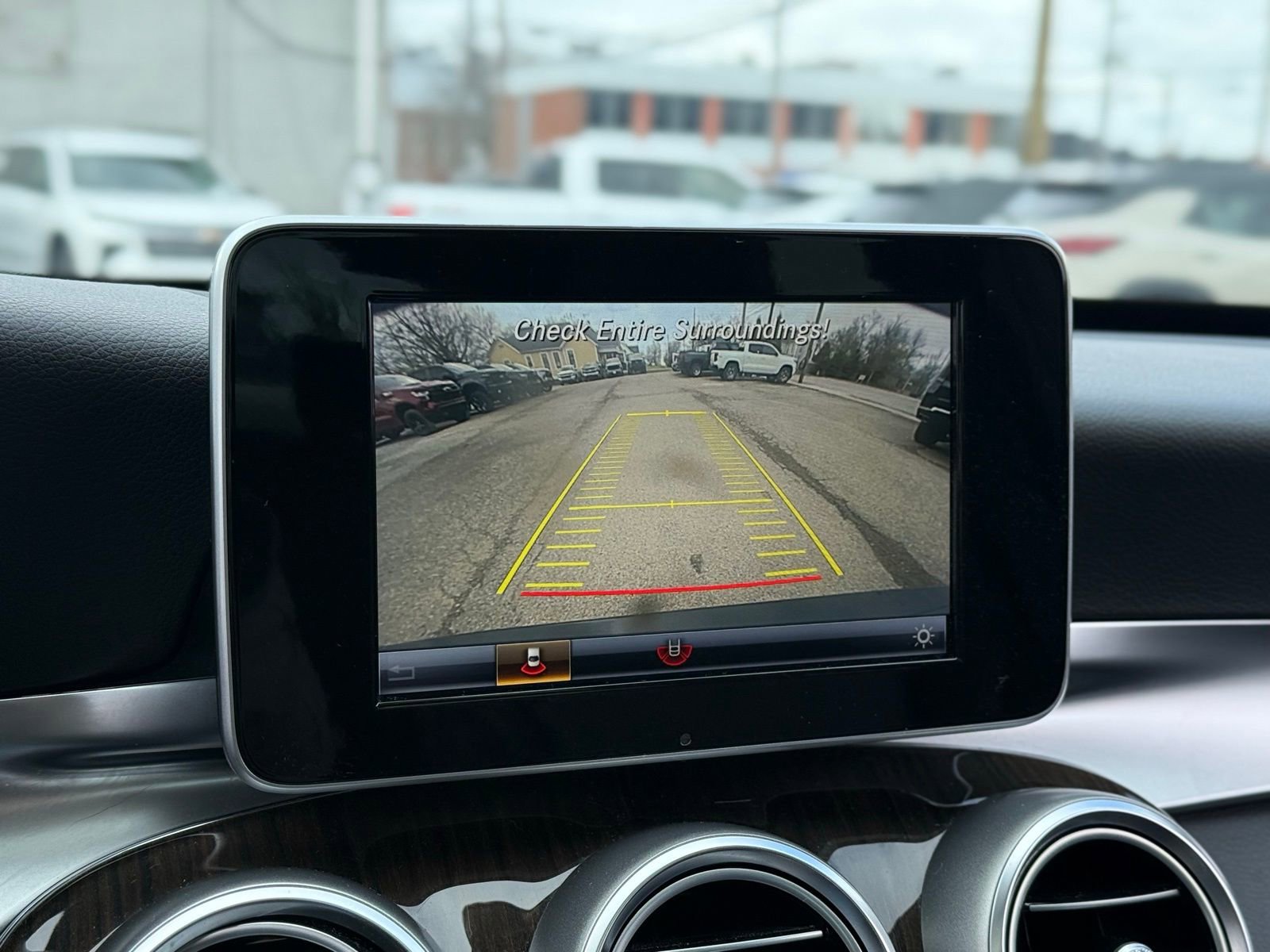 Used 2018 Mercedes-Benz C 300 4MATIC Sedan image 29