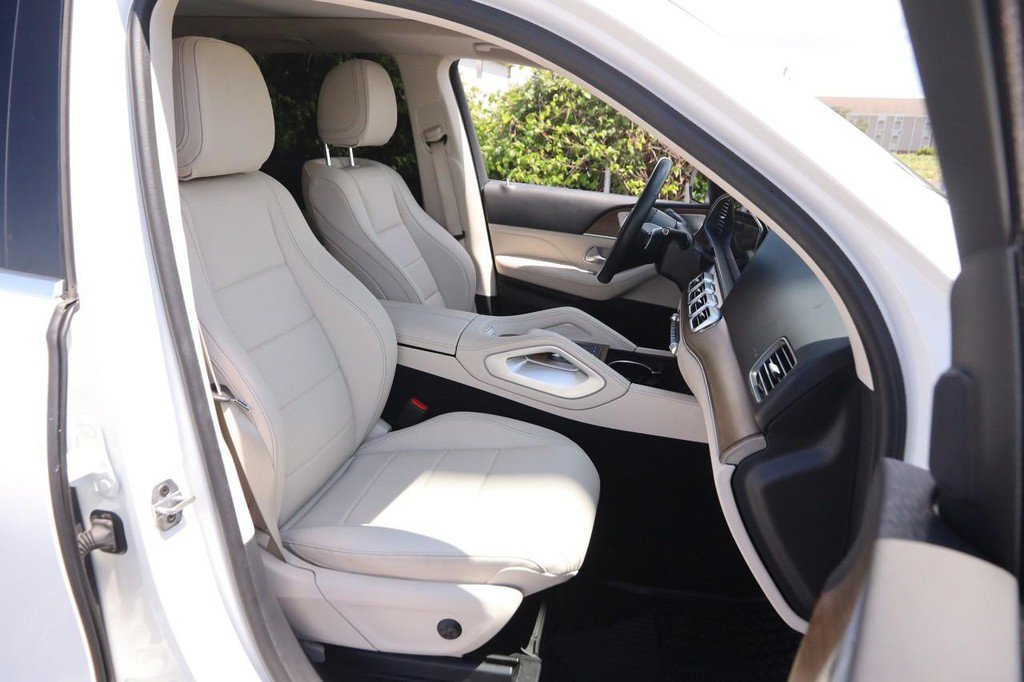 Used 2024 Mercedes-Benz GLE 450 4MATIC image 29