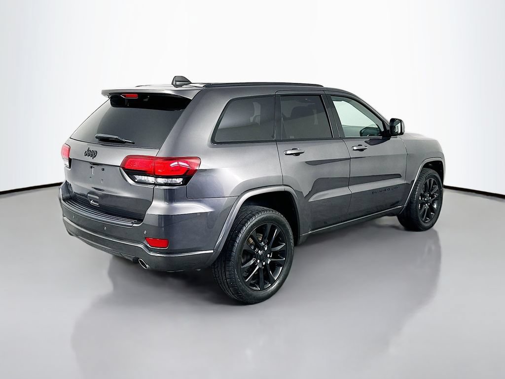 Used 2021 Jeep Grand Cherokee Laredo X AWD/4WD image 7