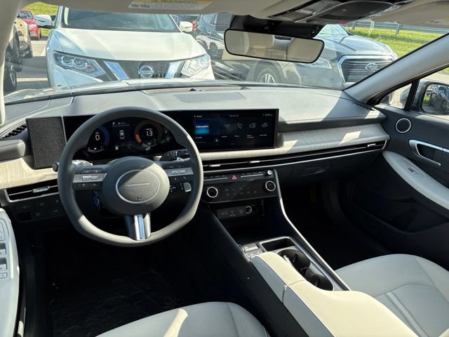 New 2026 Hyundai Sonata Blue FWD image 6