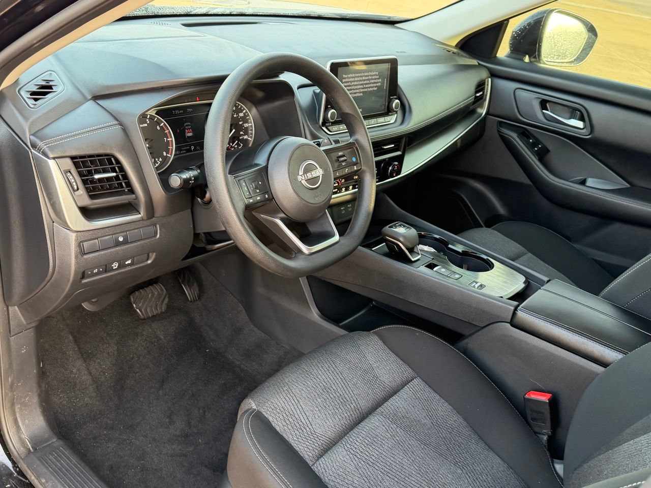 Certified 2024 Nissan Rogue SV FWD image 15