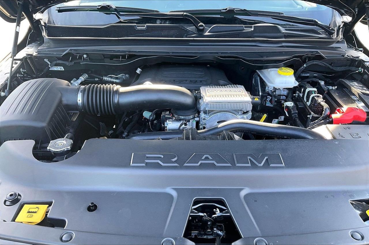 New 2026 RAM 1500 Big Horn AWD/4WD image 36