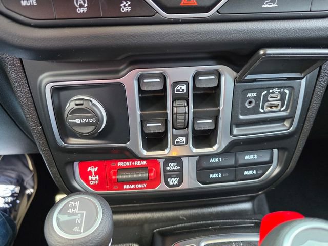 Used 2025 Jeep Wrangler Unlimited Rubicon AWD/4WD image 20
