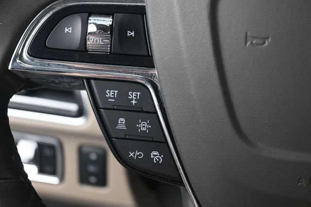 Used 2023 Lincoln Navigator Reserve w/ Equipment Group 201A AWD/4WD image 27