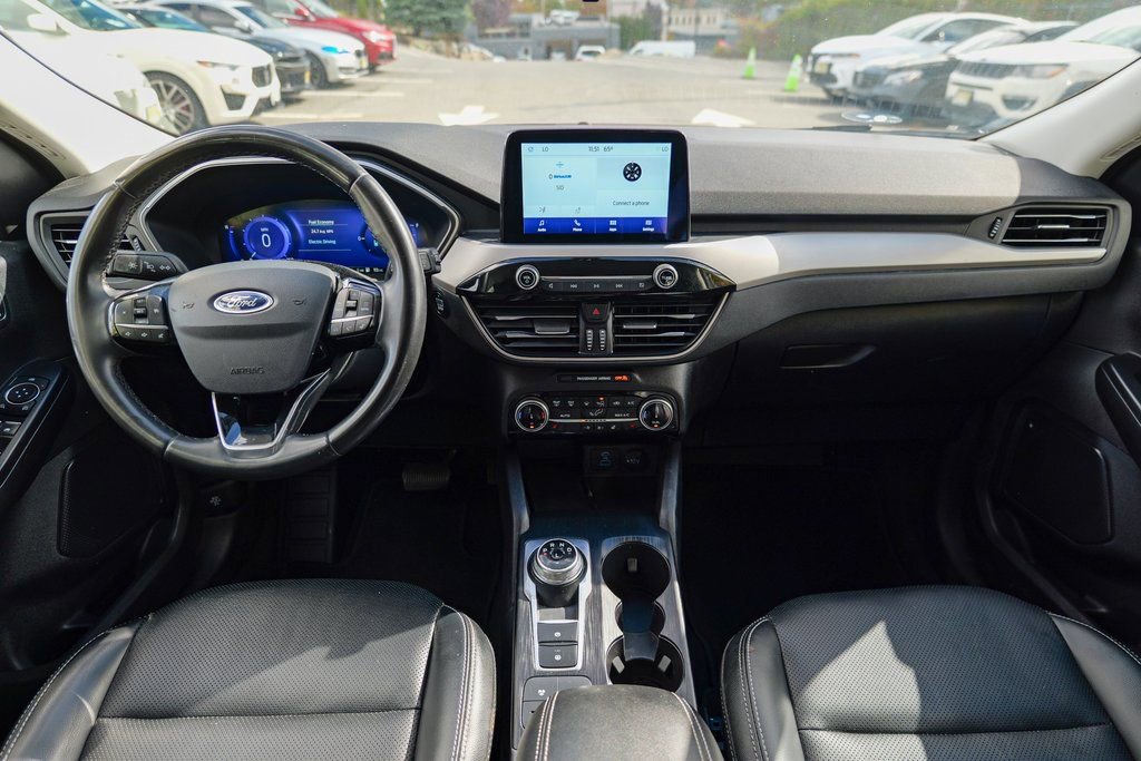 Used 2022 Ford Escape SEL w/ Technology Package image 37