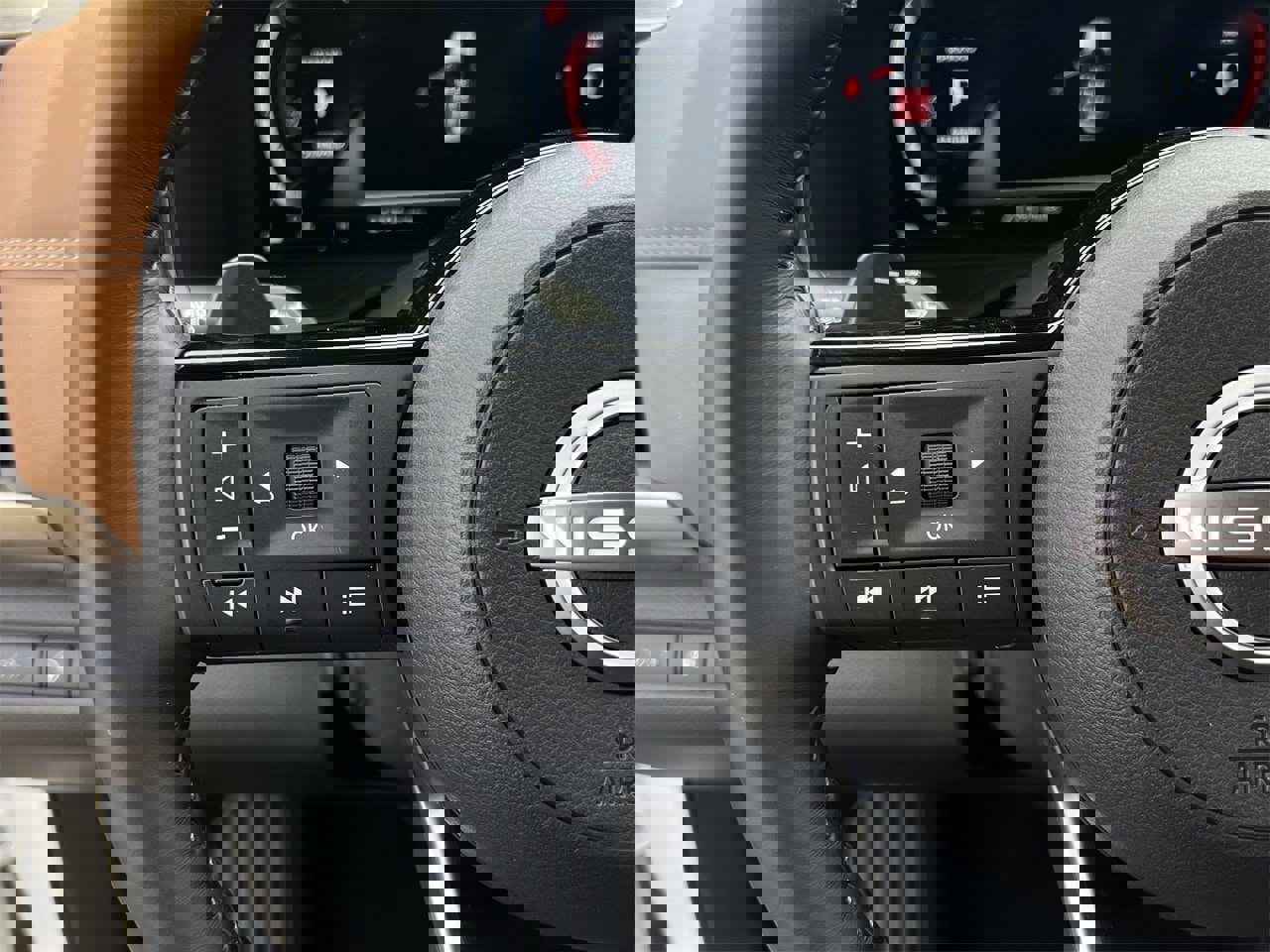 Certified 2024 Nissan Pathfinder Platinum w/ Cargo Package image 11