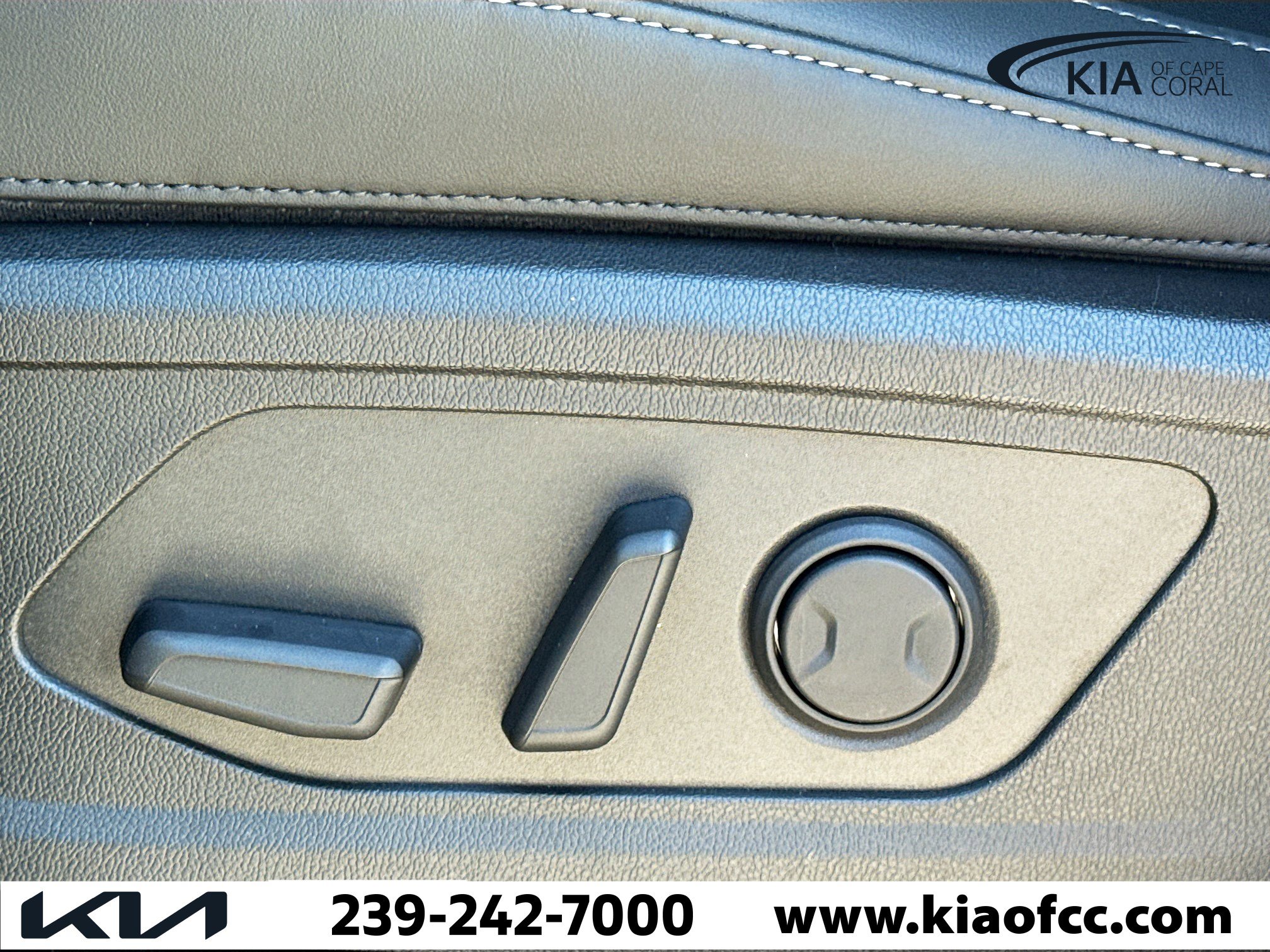 New 2026 Kia Sorento EX image 24