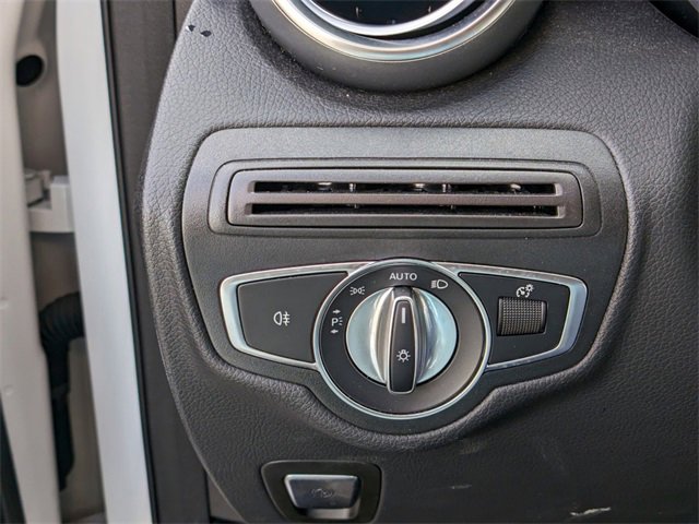 Used 2020 Mercedes-Benz GLC 300 4MATIC image 21