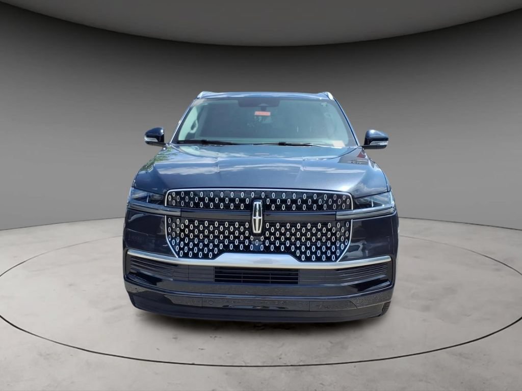 New 2027 Lincoln Navigator L Premier AWD/4WD image 13