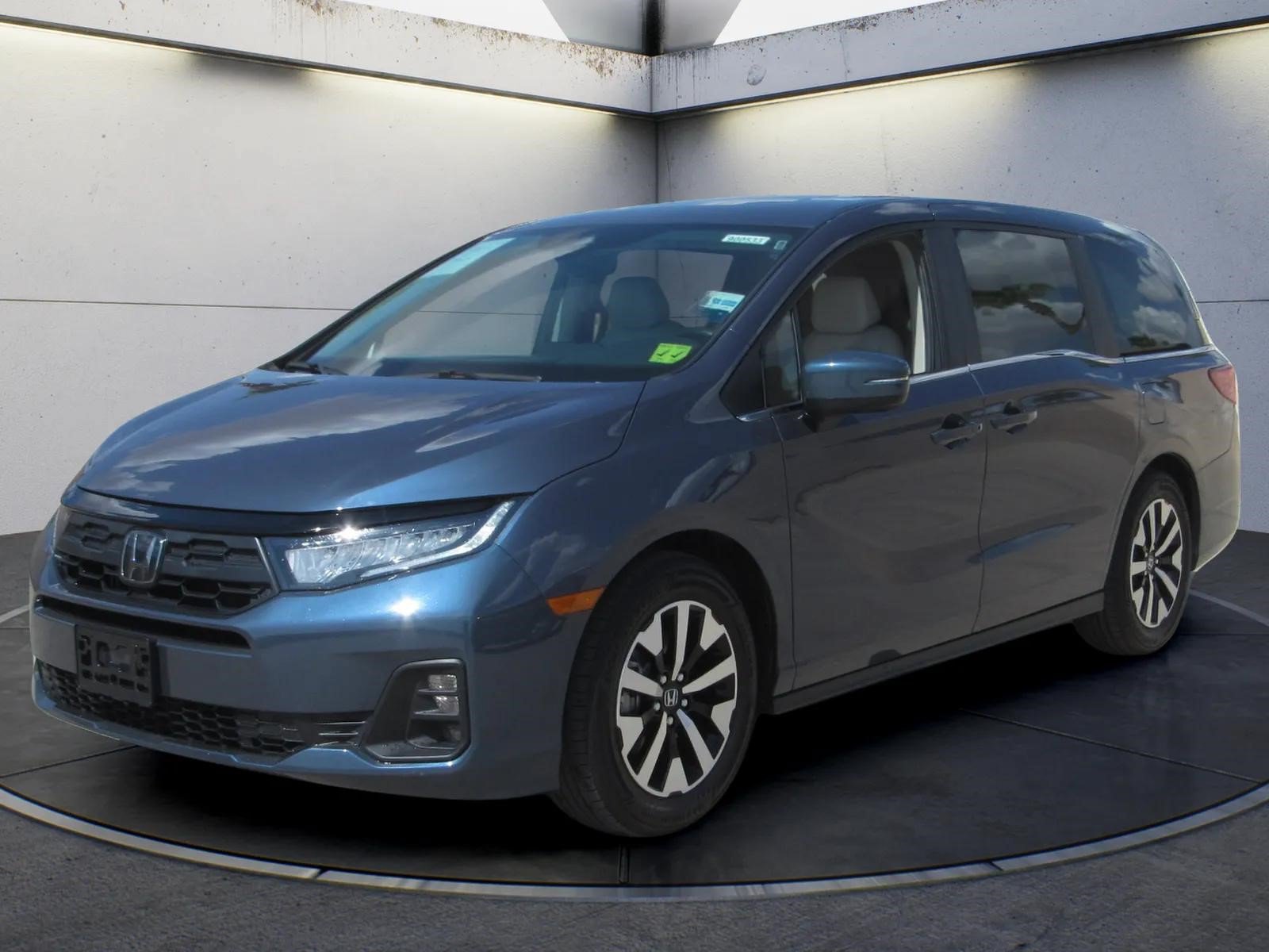Certified 2025 Honda Odyssey EX-L image 1