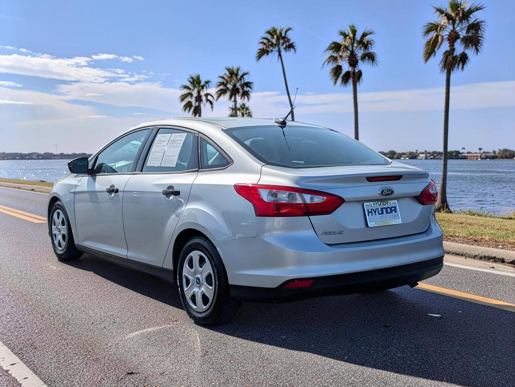 Used 2012 Ford Focus S FWD image 7