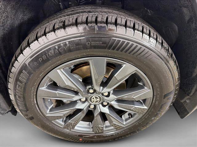 Used 2026 Toyota RAV4 XLE Premium FWD image 11