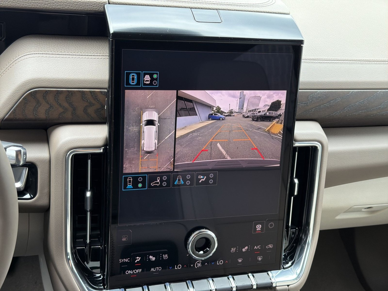 New 2026 GMC Yukon Denali w/ Sun & Power Step Package AWD/4WD image 19