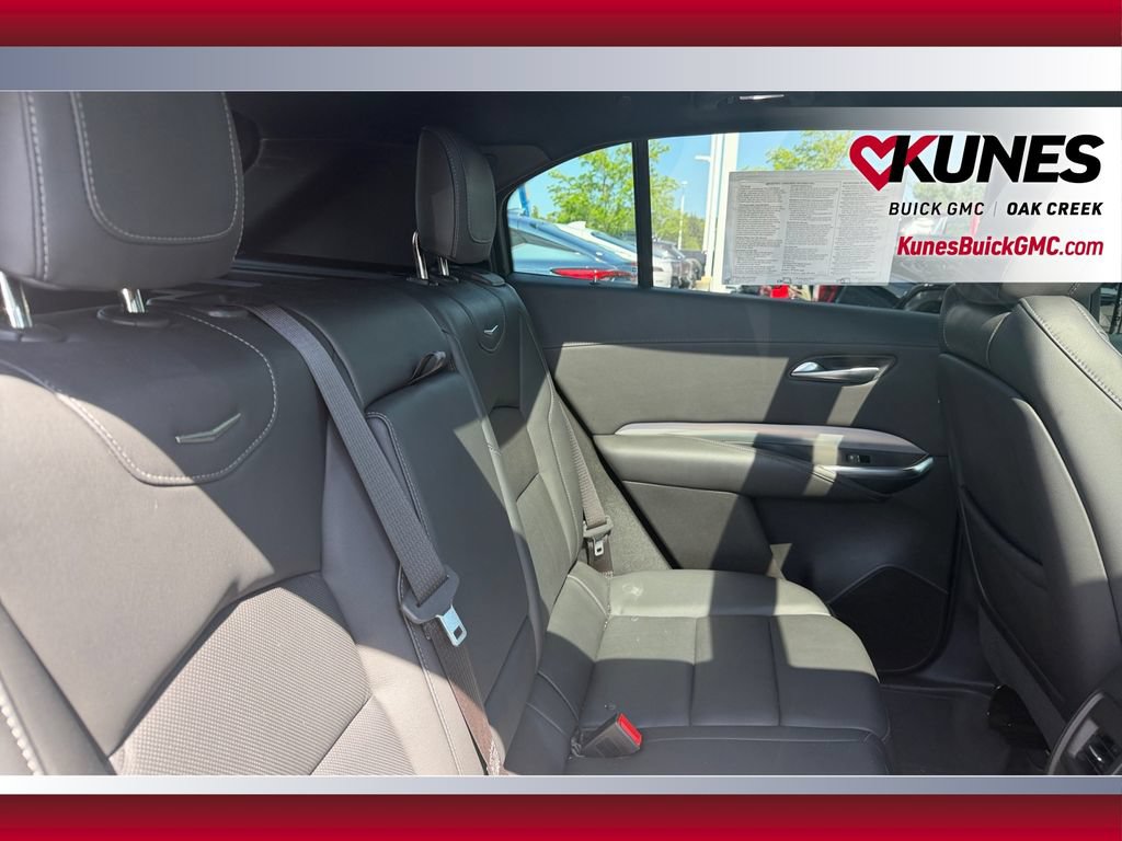 Used 2023 Cadillac XT4 Premium Luxury w/ Enhanced Visibility Package AWD/4WD image 35