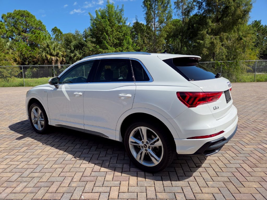 Used 2021 Audi Q3 2.0T Premium AWD/4WD image 9