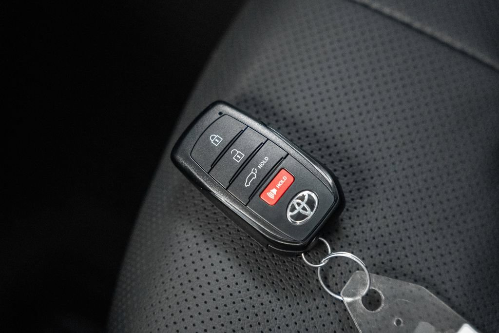 New 2026 Toyota Highlander Platinum AWD/4WD image 50