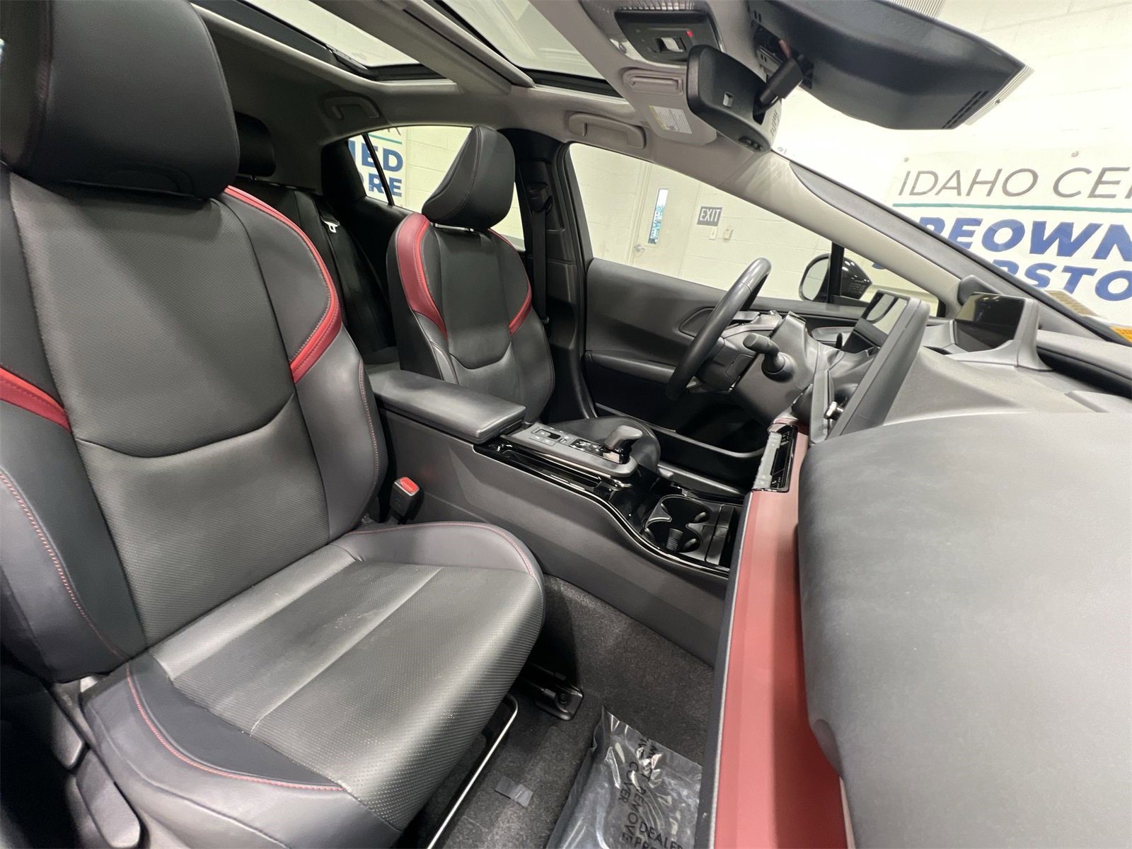 Used 2023 Toyota Prius Prime Premium image 24