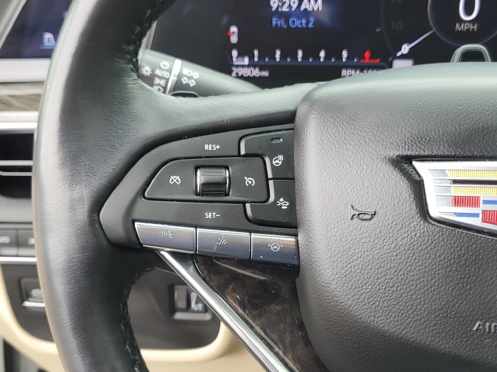 Used 2024 Cadillac Escalade Premium Luxury AWD/4WD image 19