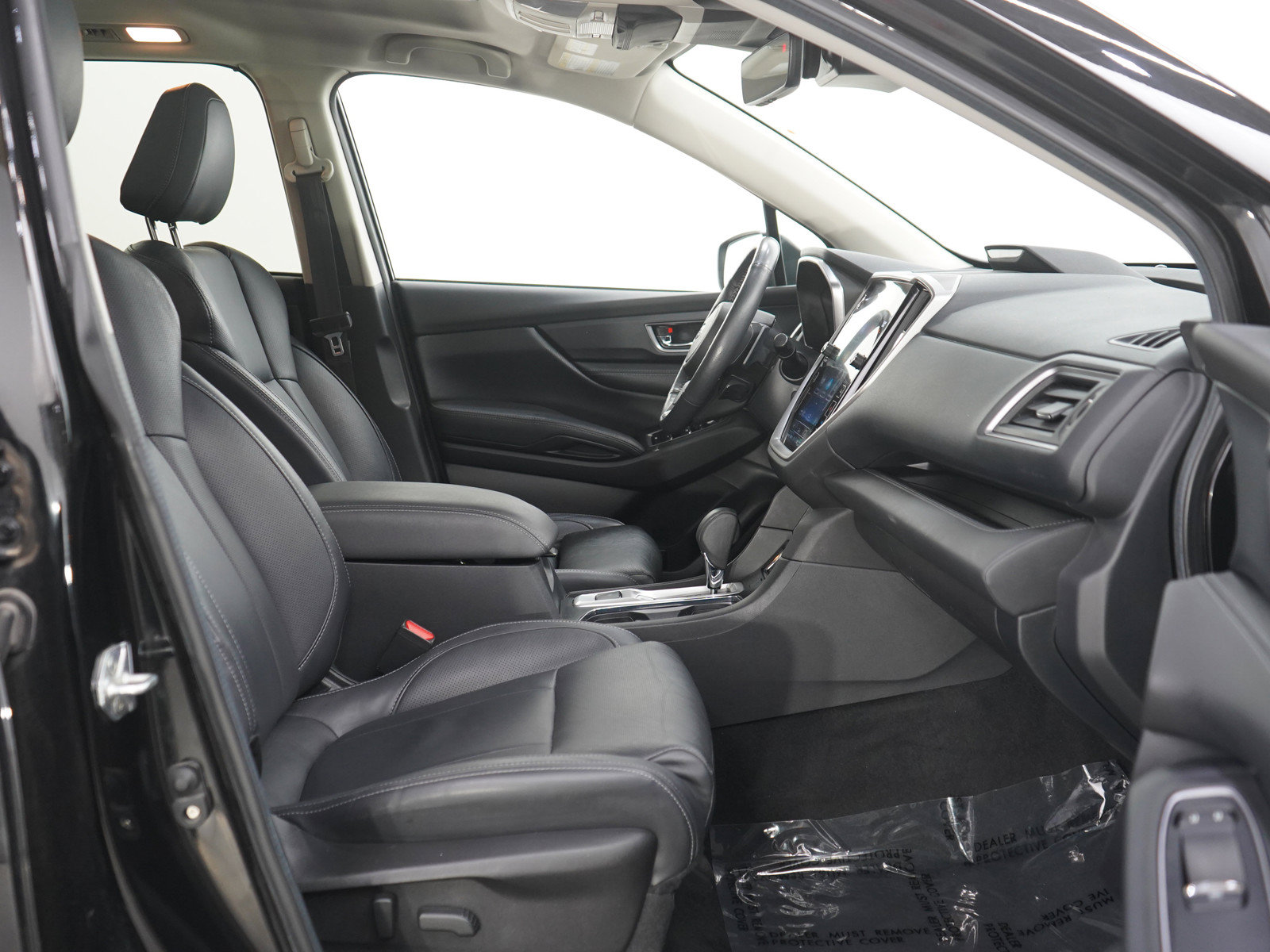Used 2023 Subaru Ascent Limited w/ Technology Package AWD/4WD image 11