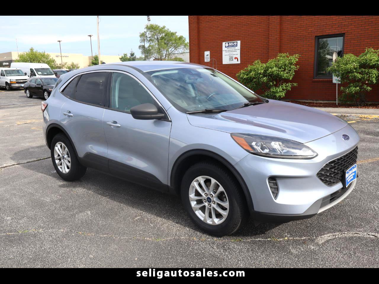 Used 2022 Ford Escape SE w/ Cold Weather Package
