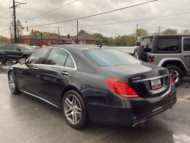 Used 2015 Mercedes-Benz S 550 4MATIC Sedan image 4