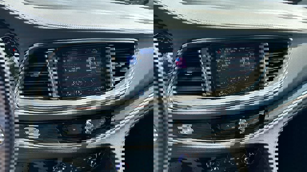 Certified 2021 Buick Enclave Essence w/ Sound and Sites Package image 14