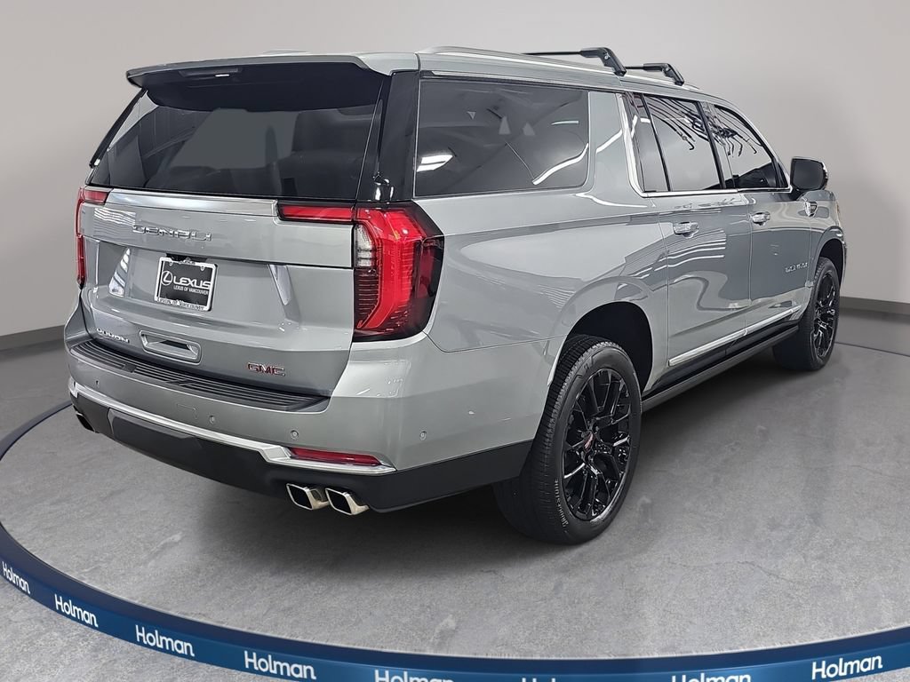 Used 2026 GMC Yukon XL Denali w/ Sun & Power Step Package AWD/4WD image 6