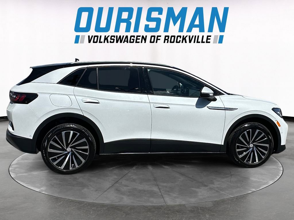 Used 2023 Volkswagen ID.4 Pro S Plus AWD/4WD image 7
