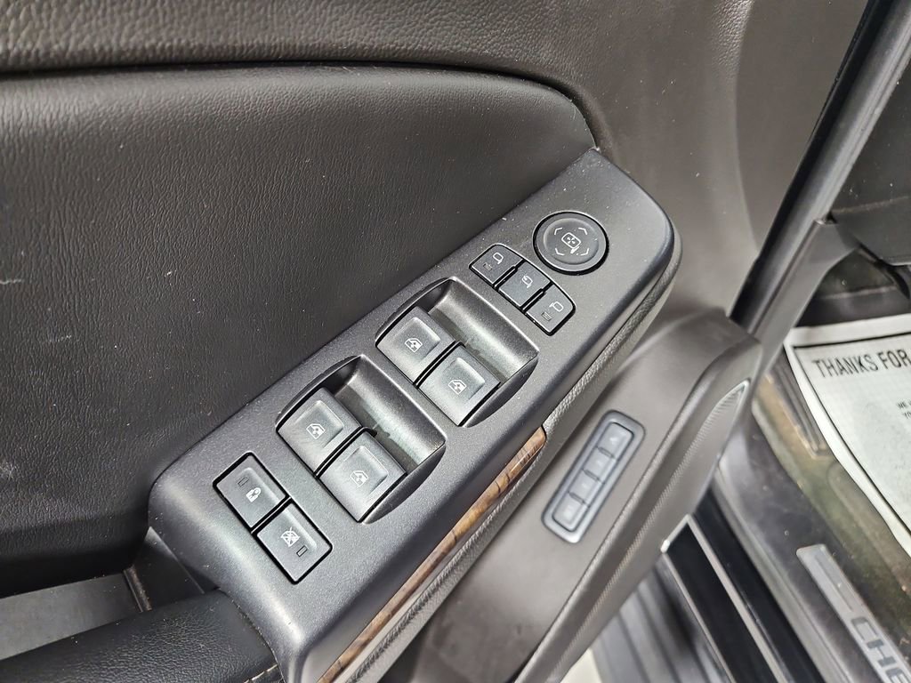 Used 2017 Chevrolet Tahoe LT image 12
